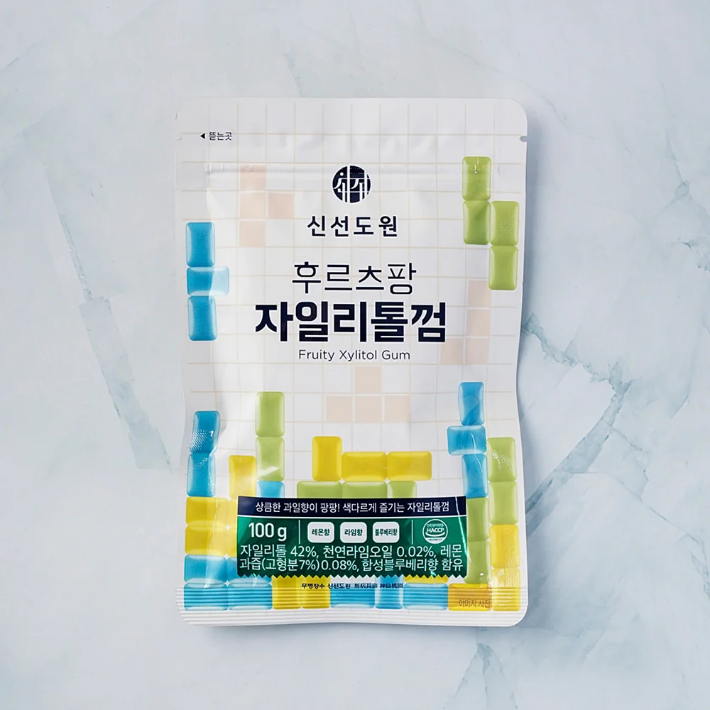 Shinsundowon Fruity Xylitol Gum Pouch 3.53oz, 신선도원 후르츠팡 자일리톨껌 100g - Image 2
